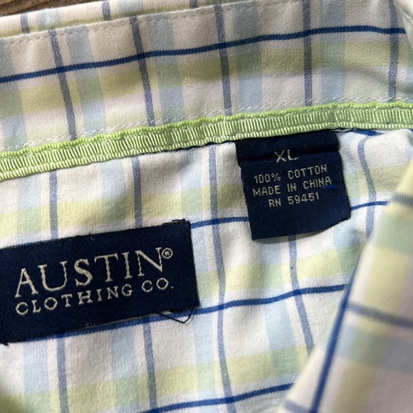 Mens dress shirt - Picture 2 of 3